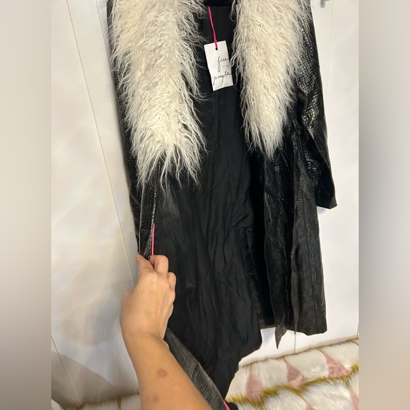 Free People Vegan Midnight Train Duster in black with a white faux fur collar - Picture 11 of 15